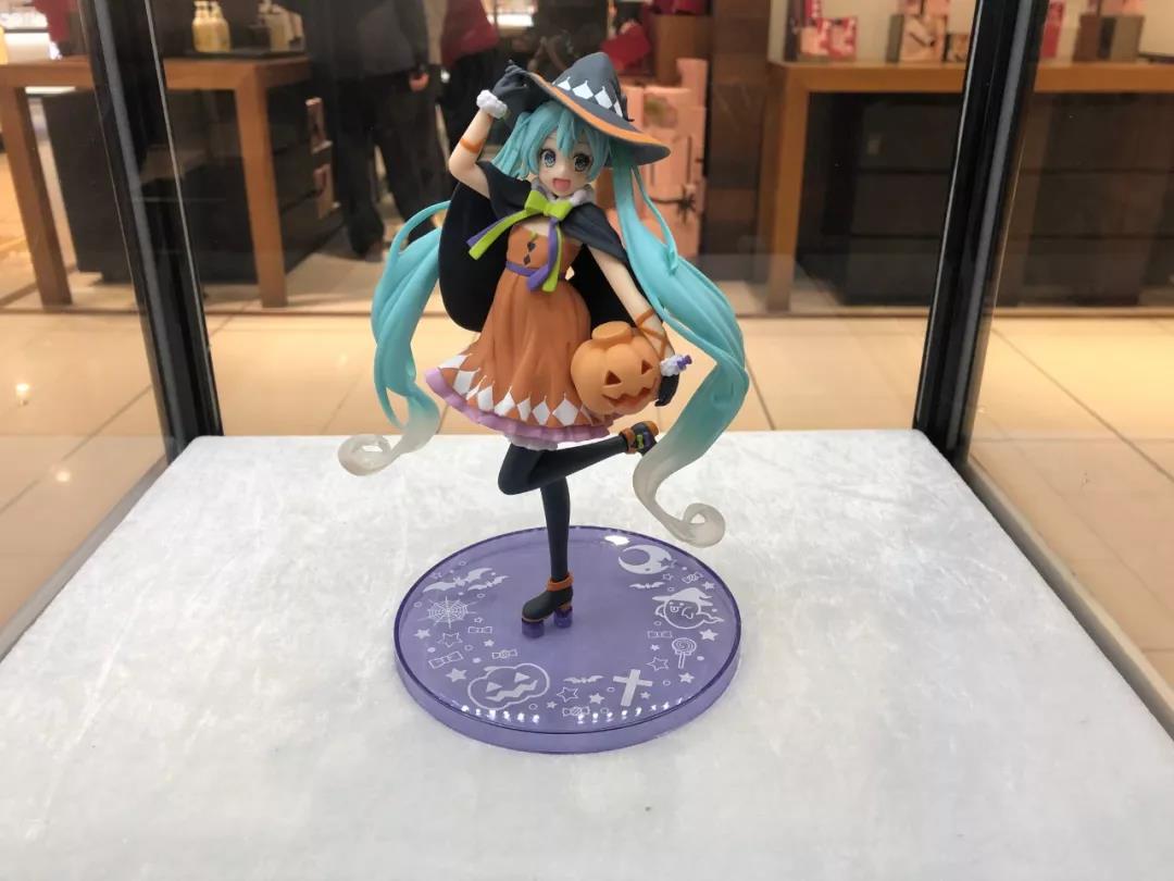 1573798245833813.jpg 22.jpg