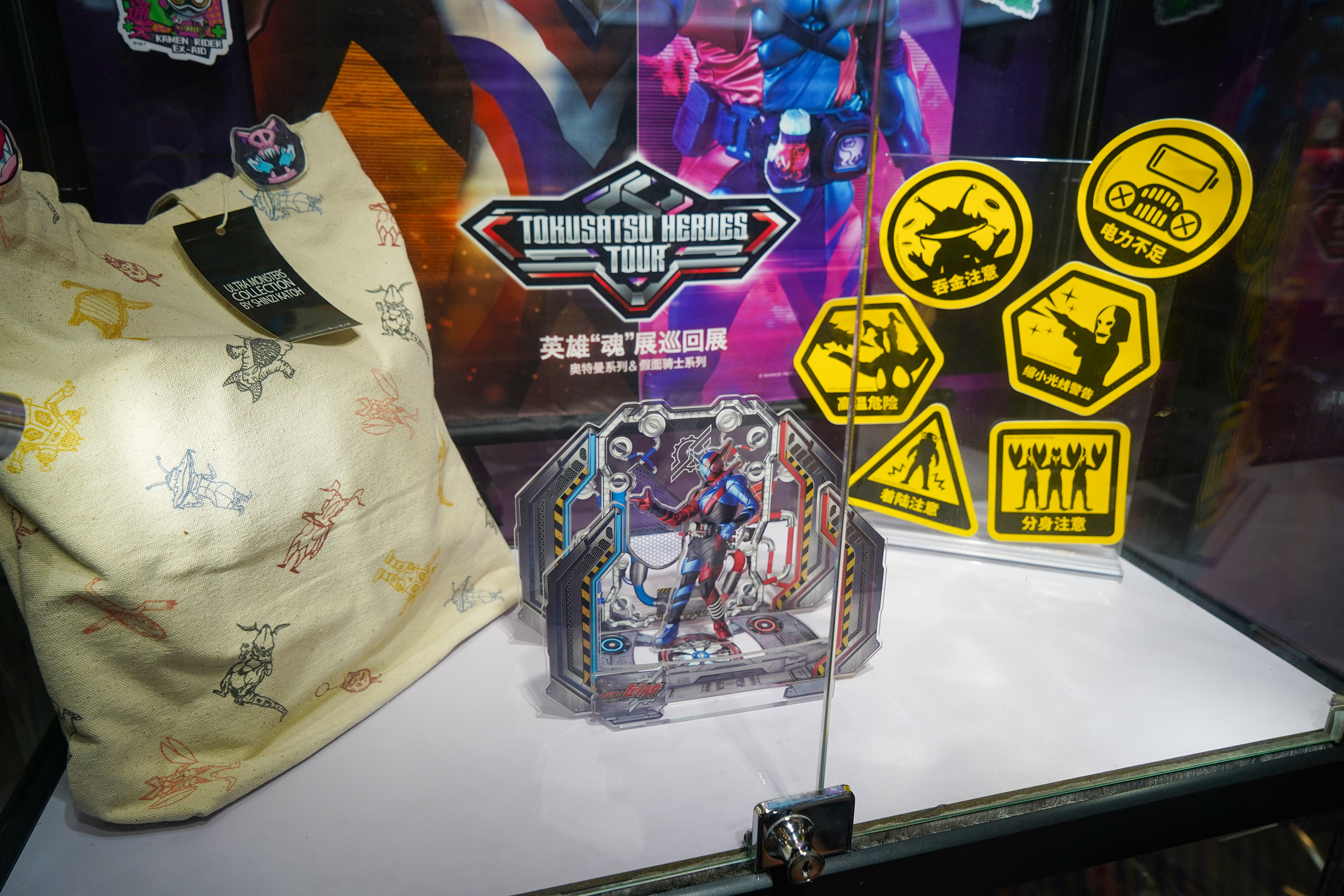 1662012323447045.jpg 32.jpg