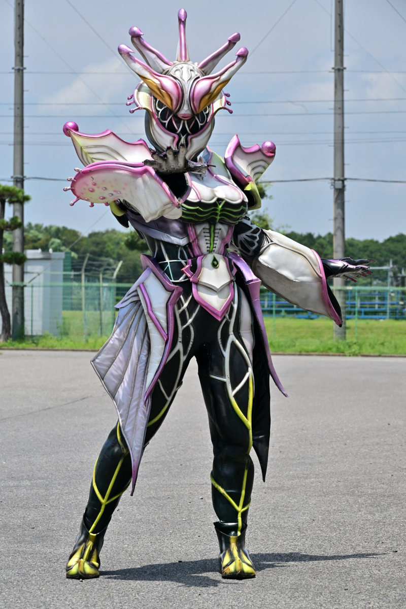 1699939566845288.jpg 4.jpg